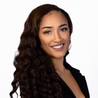 Arianna Hunter