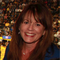 Loretta Lee