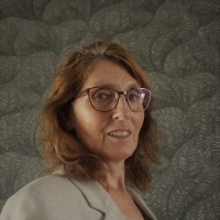 Simone De Jong
