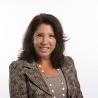 Genyne Mroz