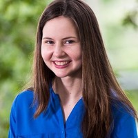 Laura MacKinnon