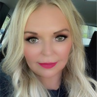Tracey Pinder
