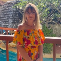 Cassandra Reyburn