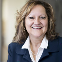 Isabelle Martin, Mba
