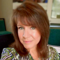 Elisa Parrott