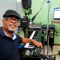 Professor-Ely sicon Silva da Conceição