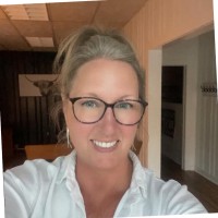Angela Andrews