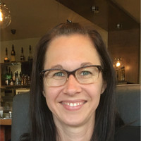 Caroline Perron