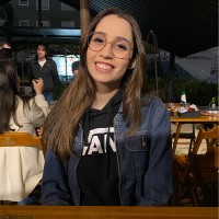 Juliana Pero Tinoco Ribeiro