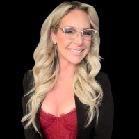 ✨Kathi McKenzie✨