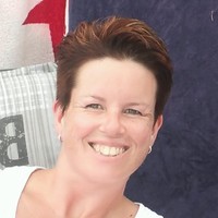 Suzan Nijhout