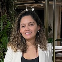 Julia Caetano