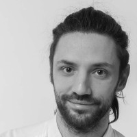 Luca D.
