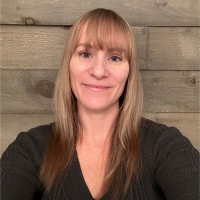 Julie Nault
