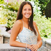 Danielle Bloom