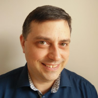 Marek Hrdina