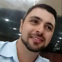 Luciano Flores