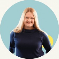 Claire Witz (Chief Chimpologist)