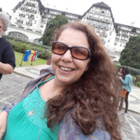 Adriana Gonzalez Pinheiro Machado Dourado