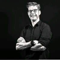 Jorg Peters