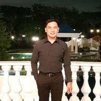 Dennis Duran