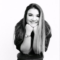 Victória Nakaba Soster