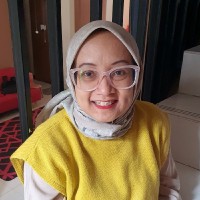 ari wahyuni