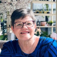 Karen Bennett