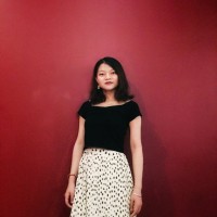 邱依静