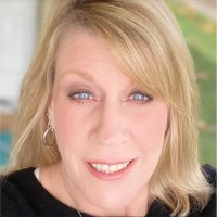 Lynette Salyer