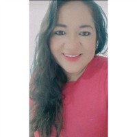 Anne Oliveira