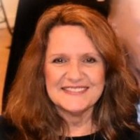 Suzanne Krom