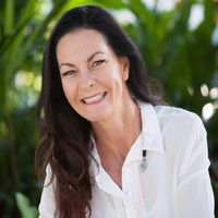 Tracey Maclean
