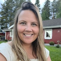 Ella Omma