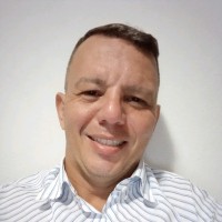 LUCIANO DE FREITAS MENEZES
