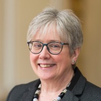 Dr Victoria Winckler