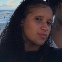 Jullia Soares