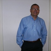Manuel Flores