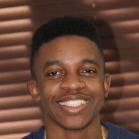 Ari Henry