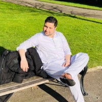 Tariq Mahmood