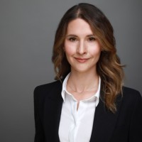 Dr. Julia Vollstedt