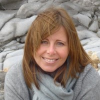 Carolyne Knight