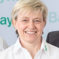Claudia Mühlbauer