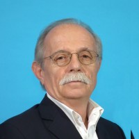 Massimo A.