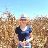 Nayara Cristina Pinho Calaça