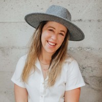 Traci Hays
