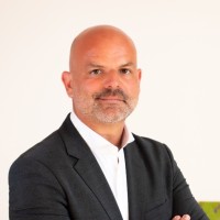 Dr. Julian Burmeister-Bießle