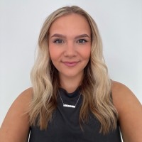 Mia Horne