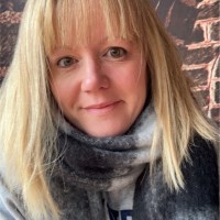 Emma Harrington-Claydon, Fcmgr