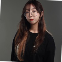 Viet Ha (Lily) Nguyen